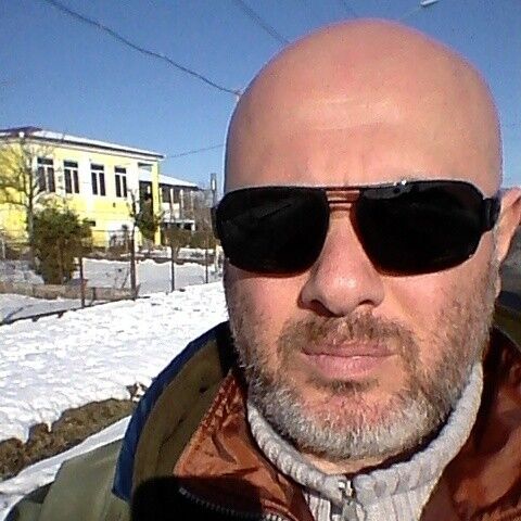  16363480  Peter, 48 ,    