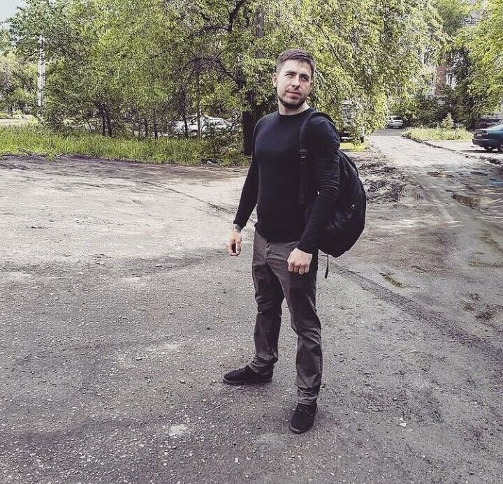  29887610  , 32 ,    --