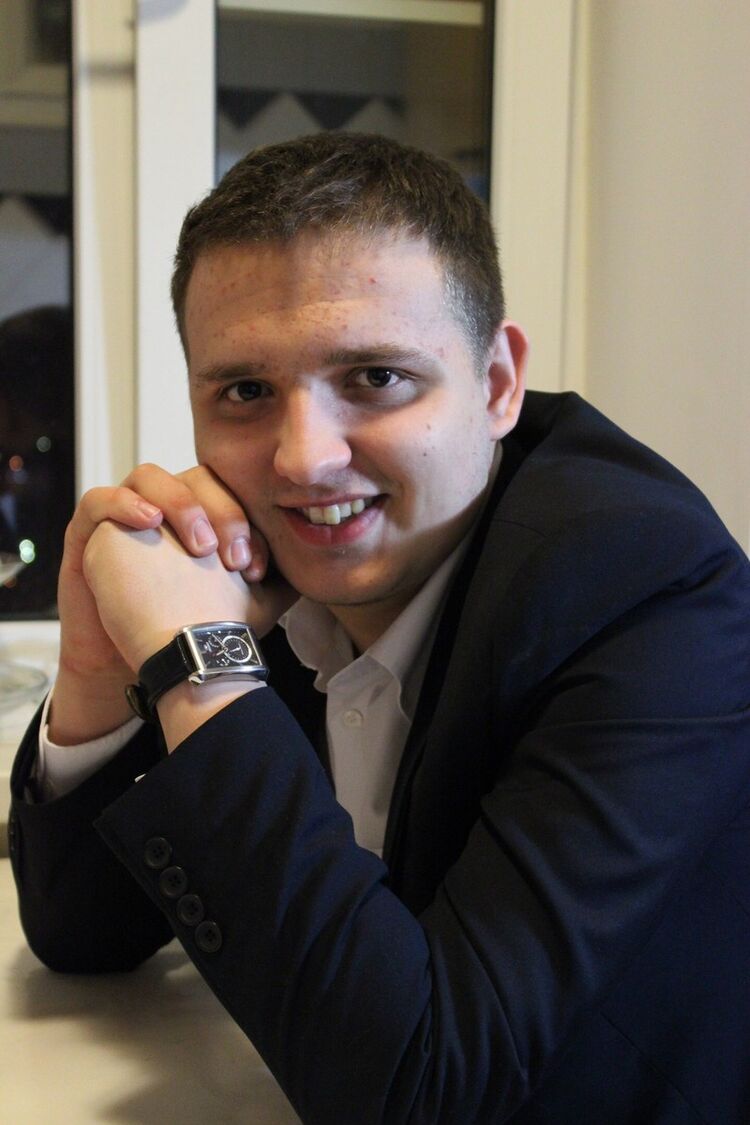 ���� 9239000 ������� �������, 32 ����, ���� ���������� � ������