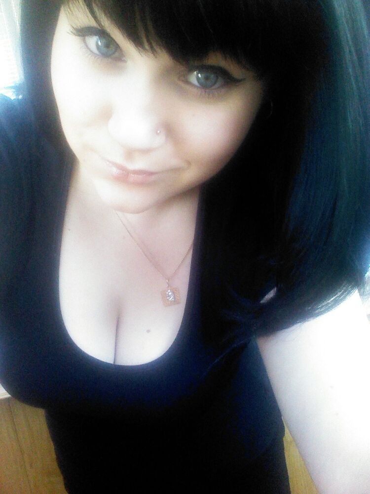  ,   Panika, 33 ,     , c 