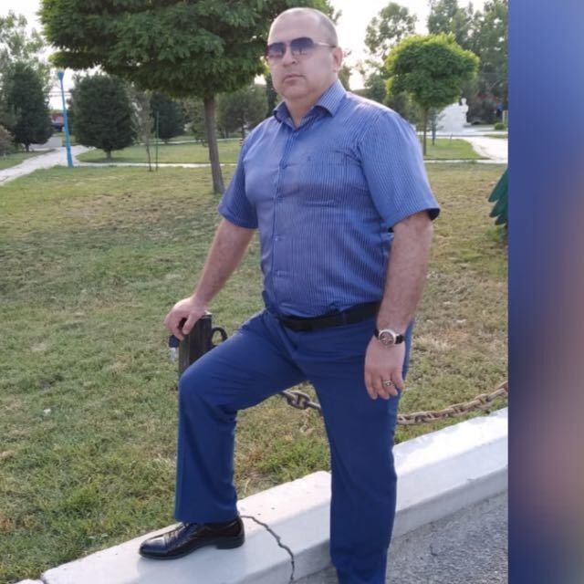  18106840  Cehun, 53 ,    