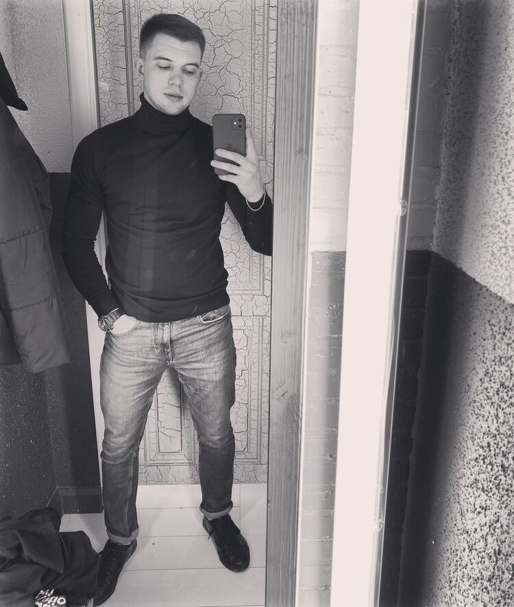  -,   , 27 ,  