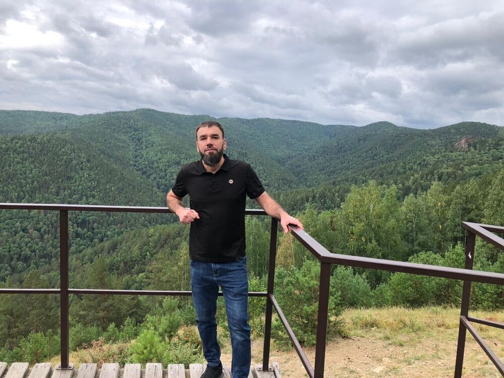  37715990  Aslan, 36 ,    