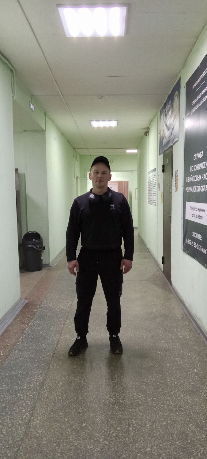  54277950  Sergey, 36 ,    