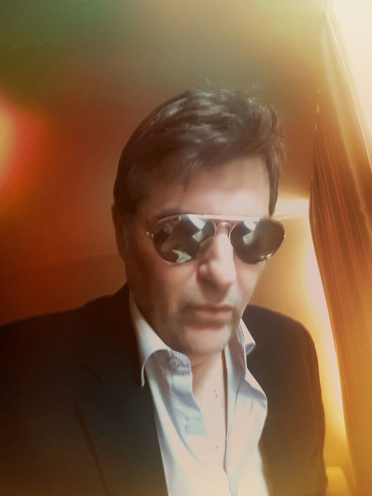  9767590  Alekc, 55 ,    