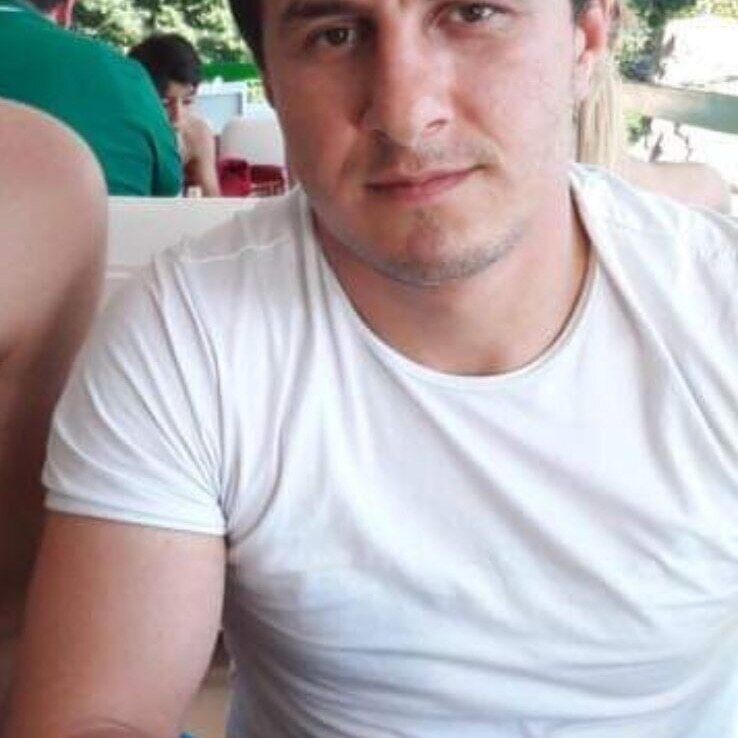  ,   Narek, 38 ,   
