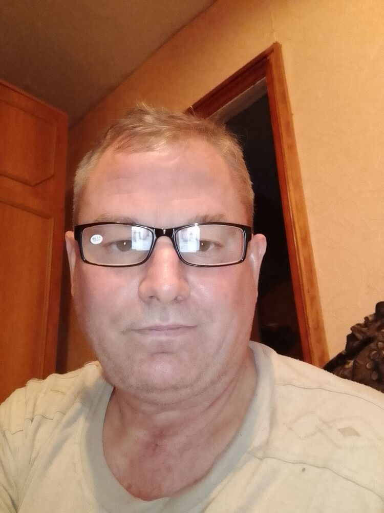  38989630  , 52 ,    