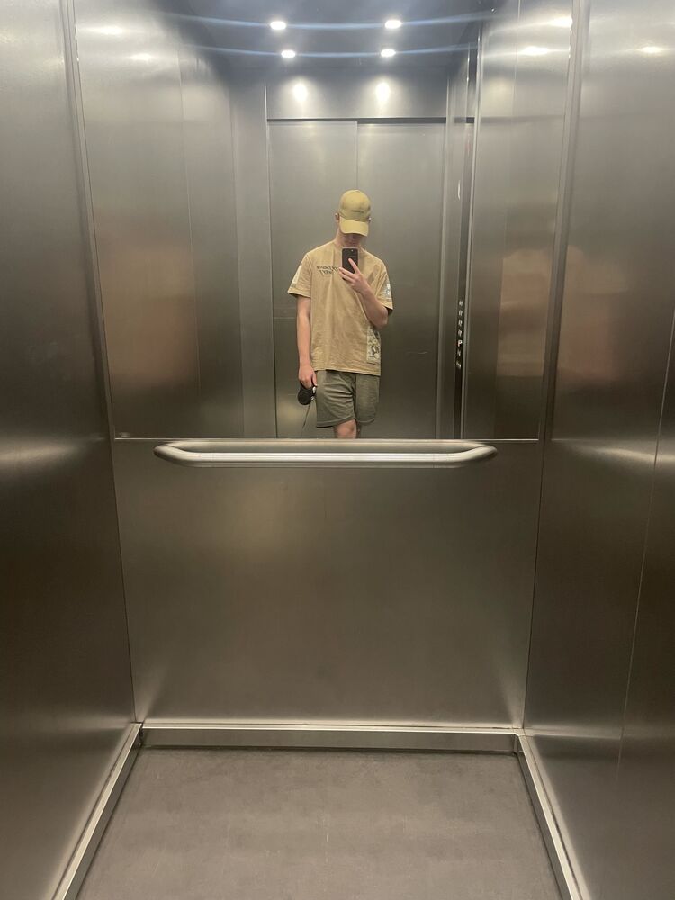  51943150  ϸ, 18 ,    