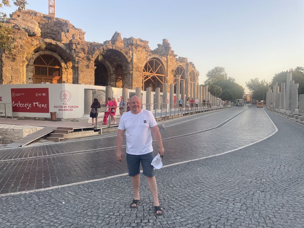  54685700  , 47 ,    -