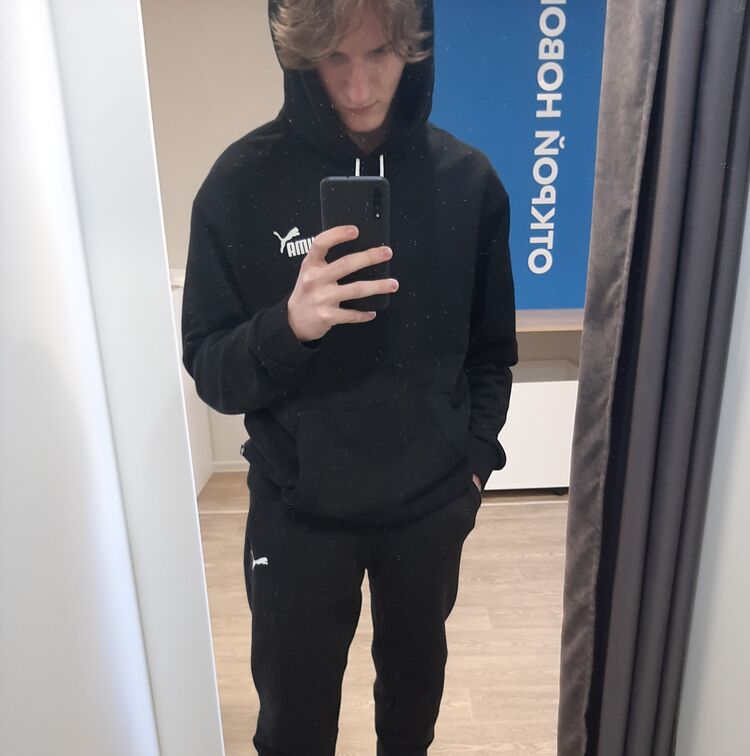  43927330  , 20 ,    