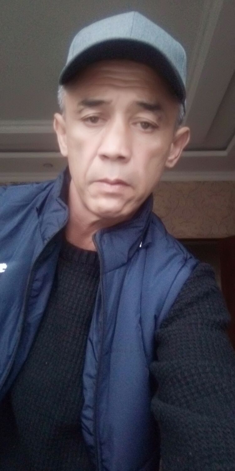  33052750  Marat, 53 ,    