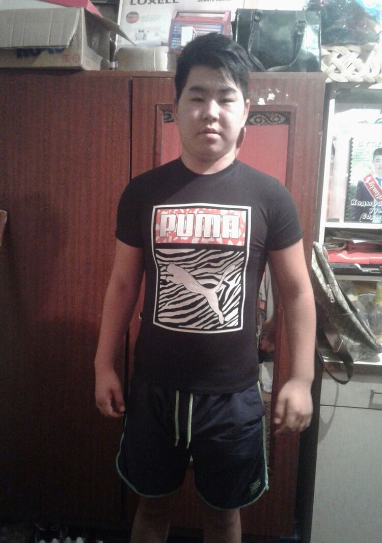  17889550  Sadyr, 31 ,    