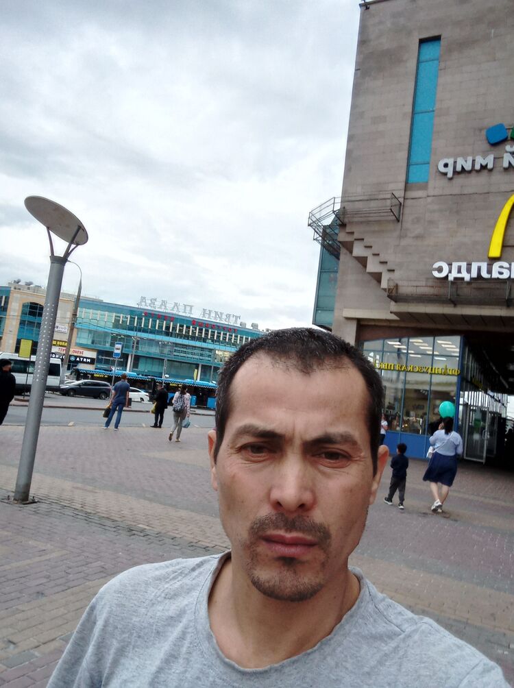  ,   Umidbek, 40 ,   ,   