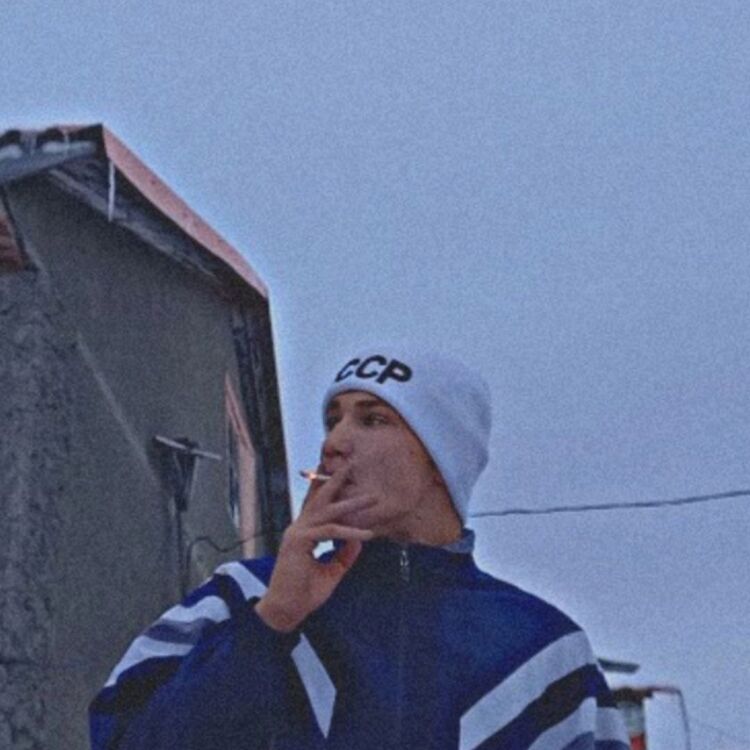  39002870  , 21 ,    