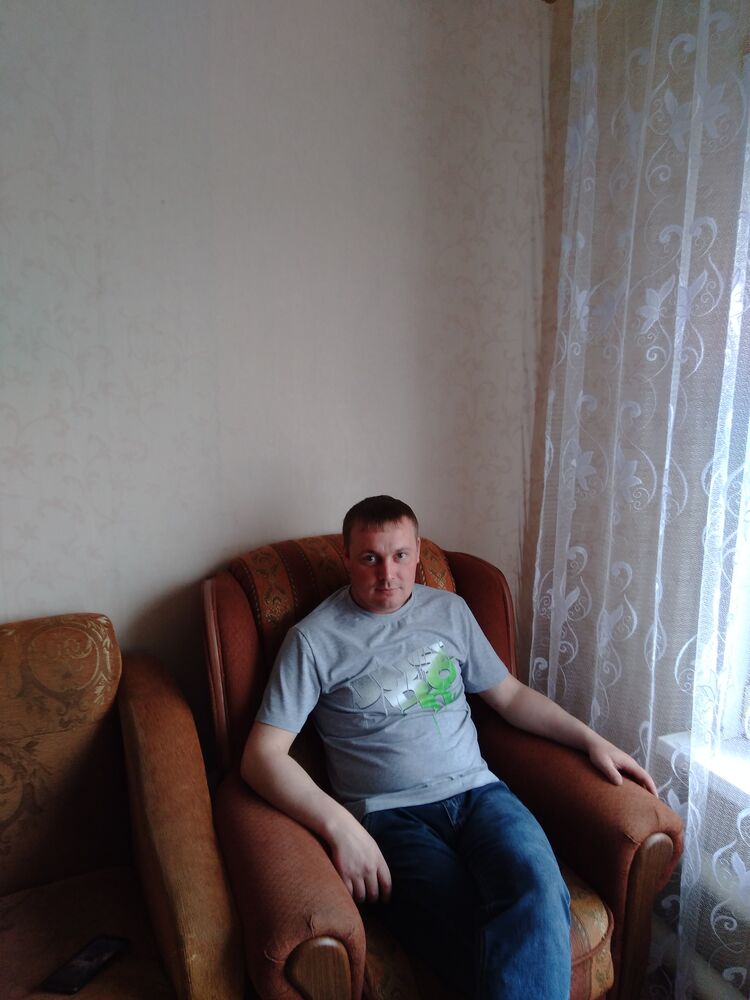  49648450  Oleg, 33 ,    