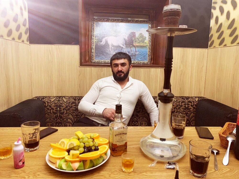  53734000  Alik, 31 ,    