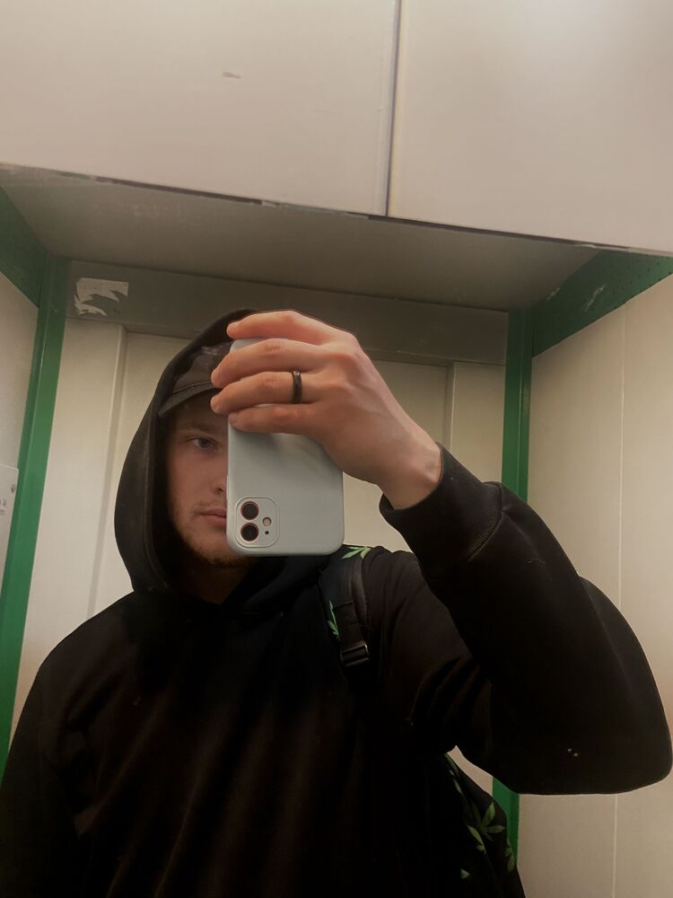  48895490  Bogdan, 23 ,    