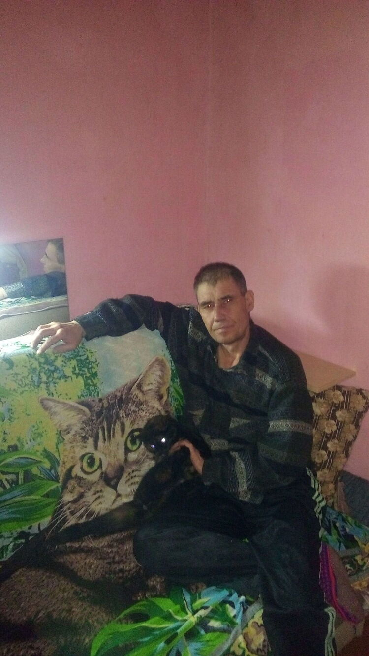  25585670  , 52 ,    