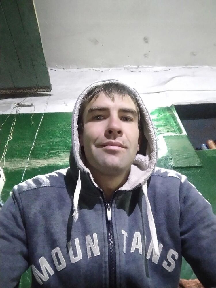  33483260  , 33 ,    -