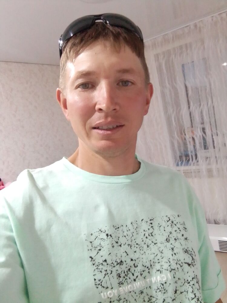  42252510  , 37 ,     