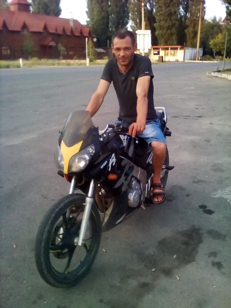  12904330  , 44 ,    