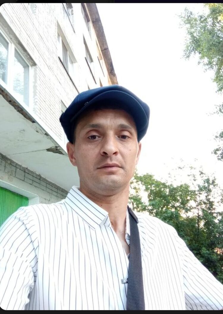  ,   Aleks, 41 ,   ,   , c 