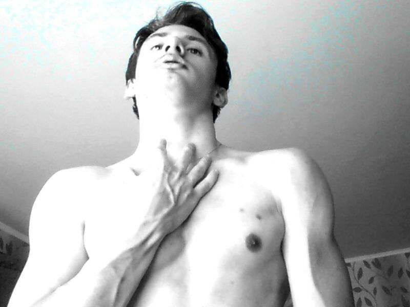 10412200  Egor, 30 ,    