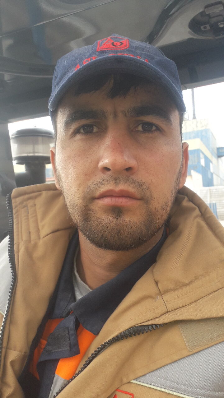  22695350  Qobiljon, 35 ,    