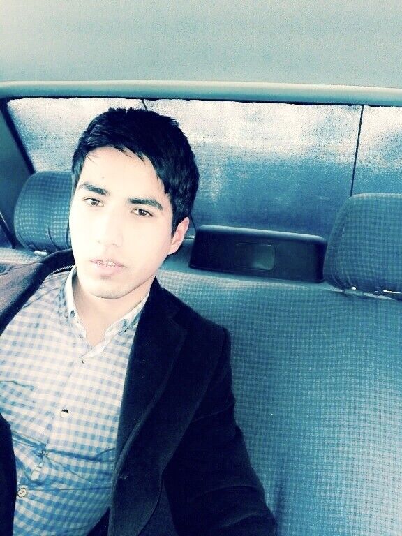  ,   Elbek, 32 ,   ,   , c 
