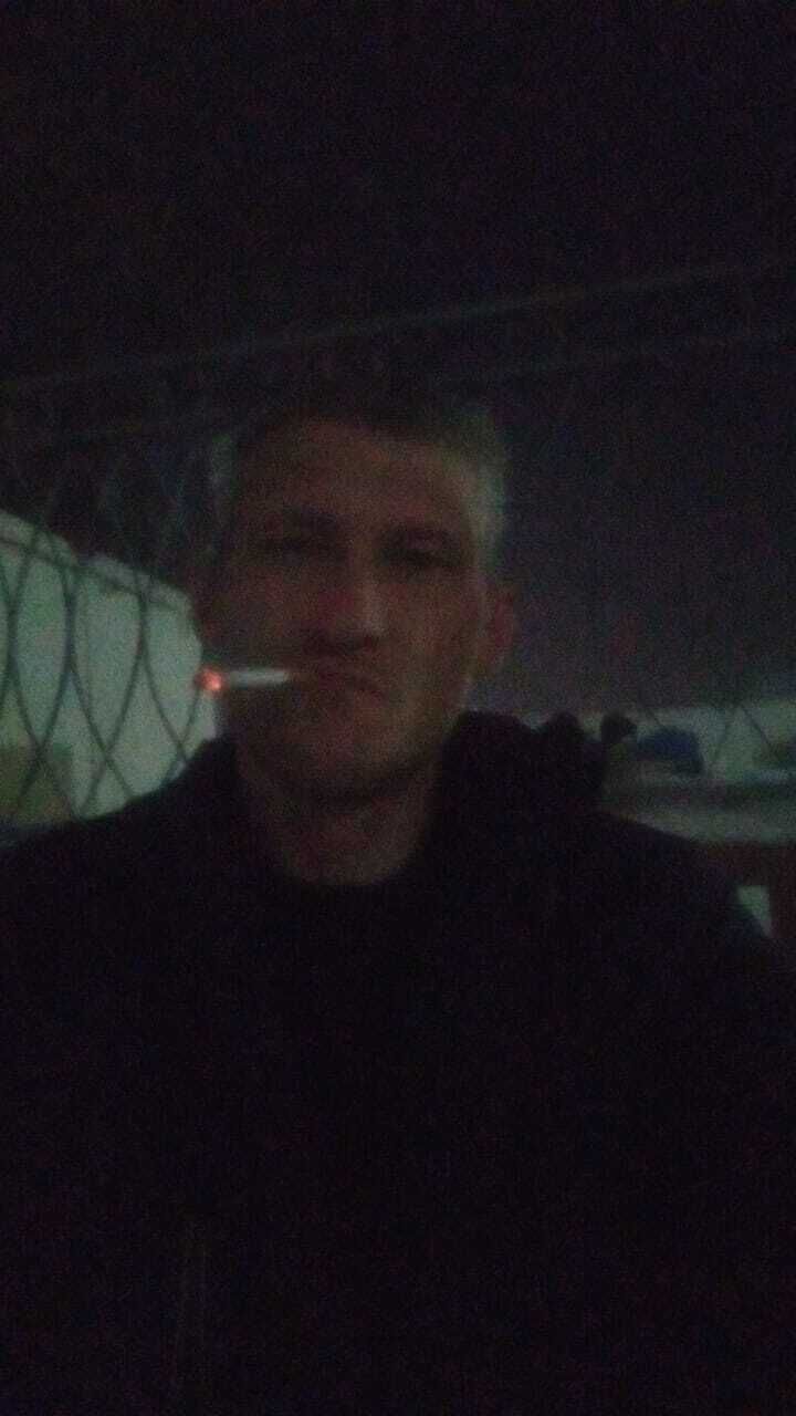  22618070  , 44 ,    