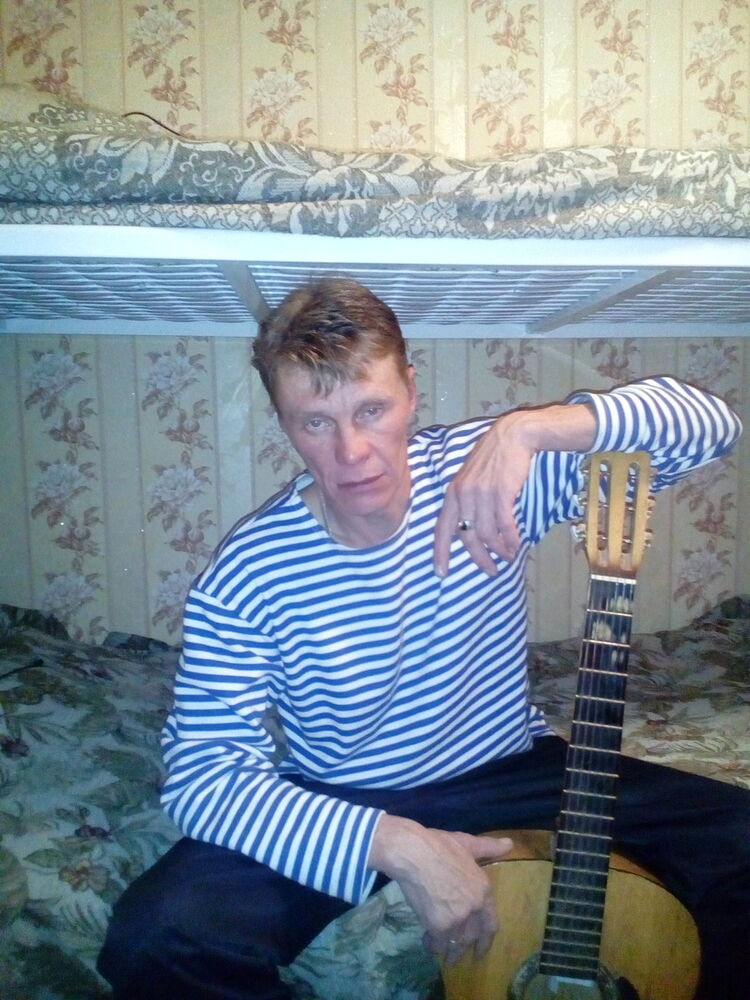  ,   Nik, 50 ,   