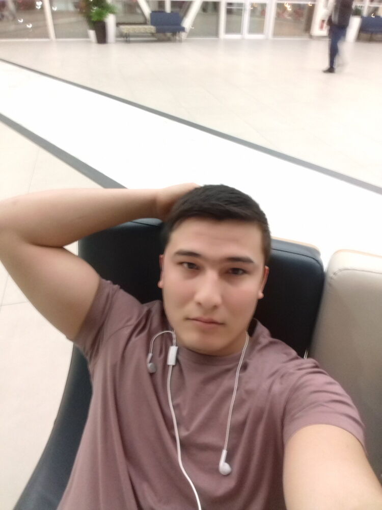  12499340  Davronbek, 28 ,    