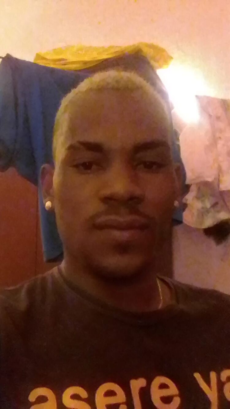  51953920  Malthel, 34 ,    