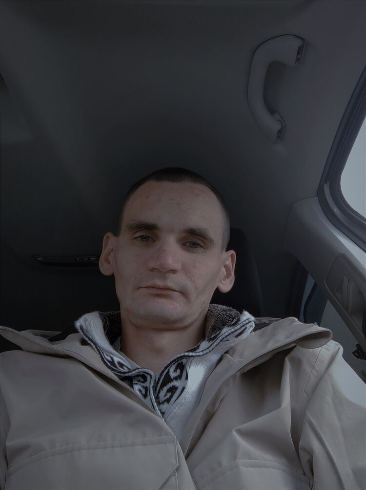 32738160  , 37 ,    