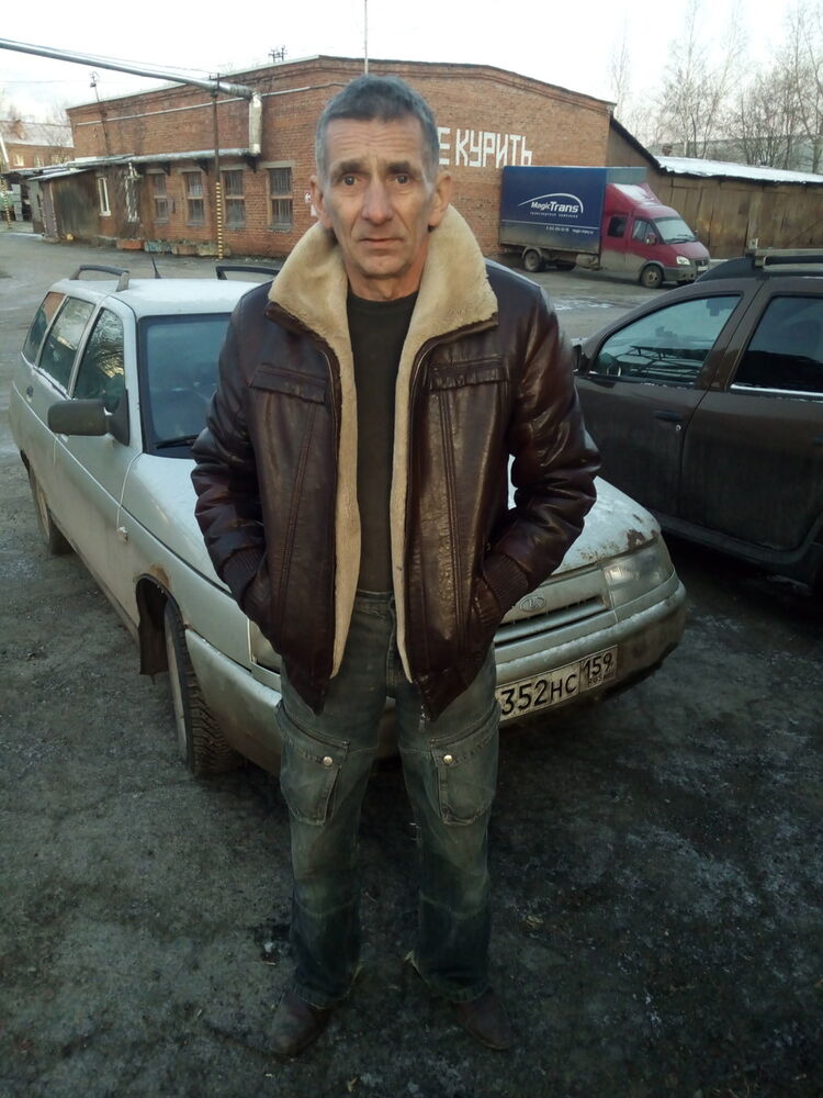  19003880  Vovka, 66 ,    