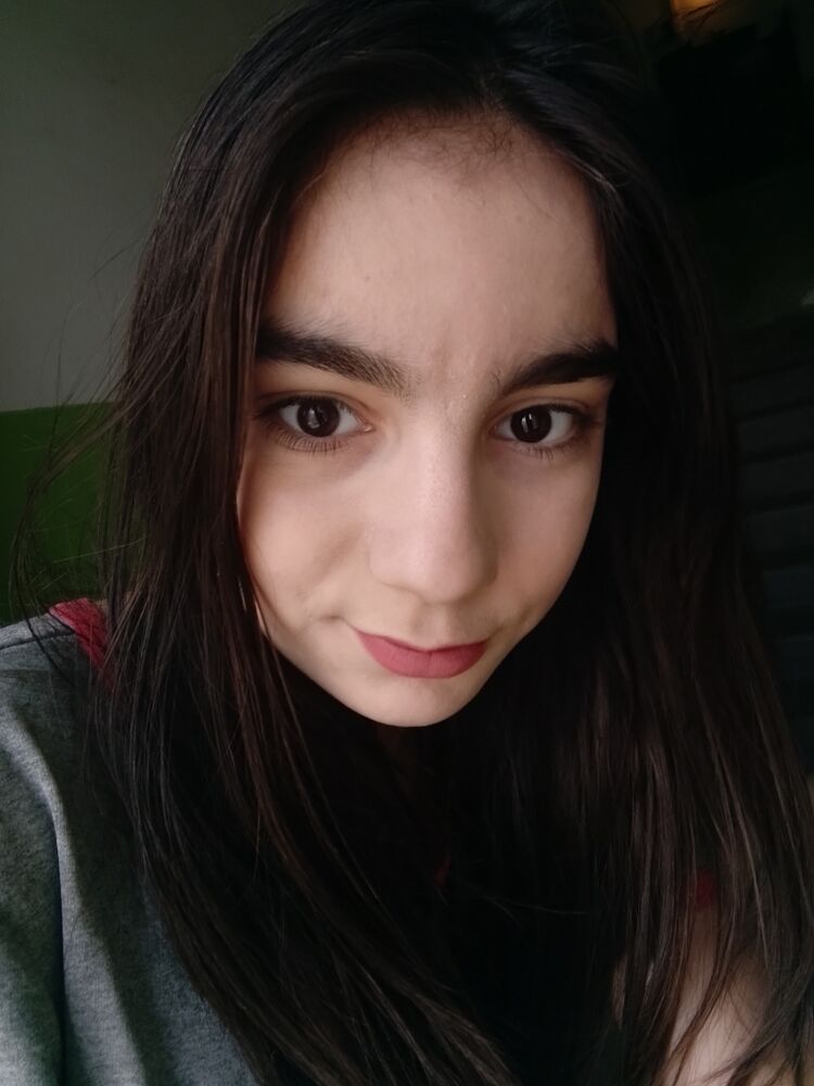  51297130  Alsu, 18 ,    