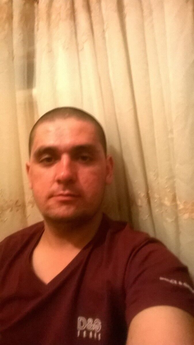  5966900  Mirzo, 37 ,    