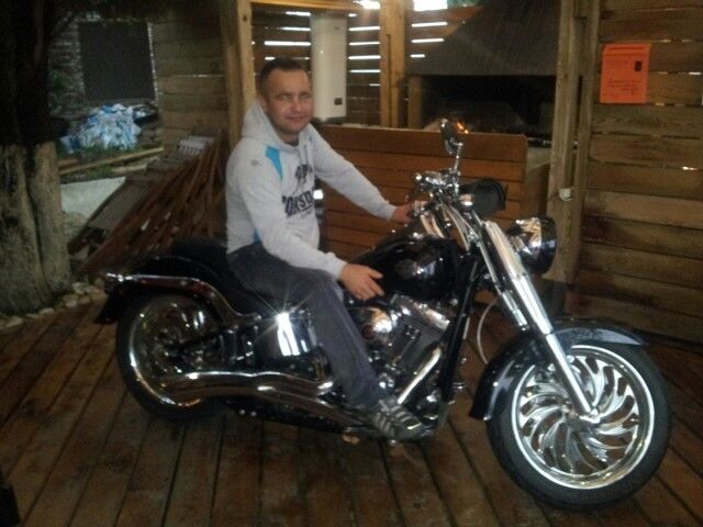  7597820  Ilnur, 45 ,    