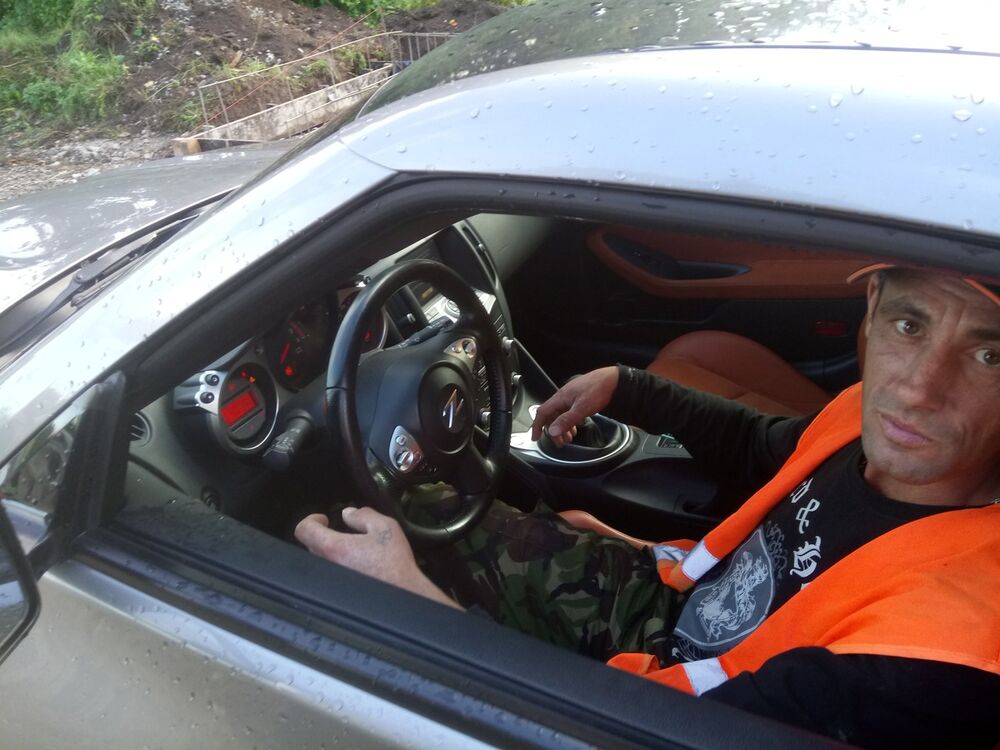 10870350  Artem, 45 ,    