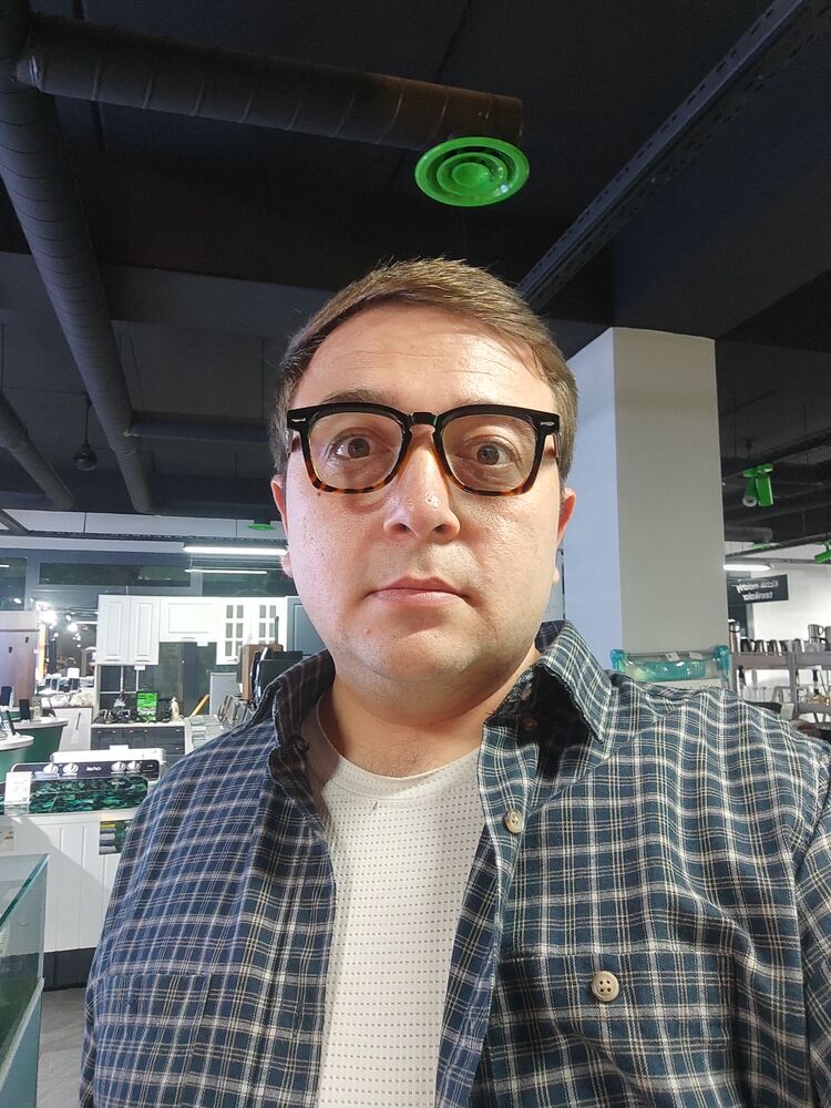  51360070  Bunyod, 34 ,    