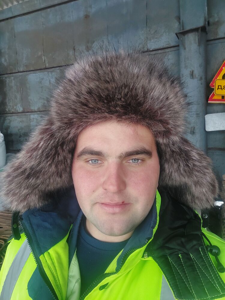  ,   Boris, 27 ,   ,   , c , 