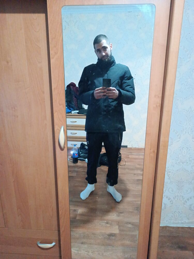  31749340  , 33 ,    