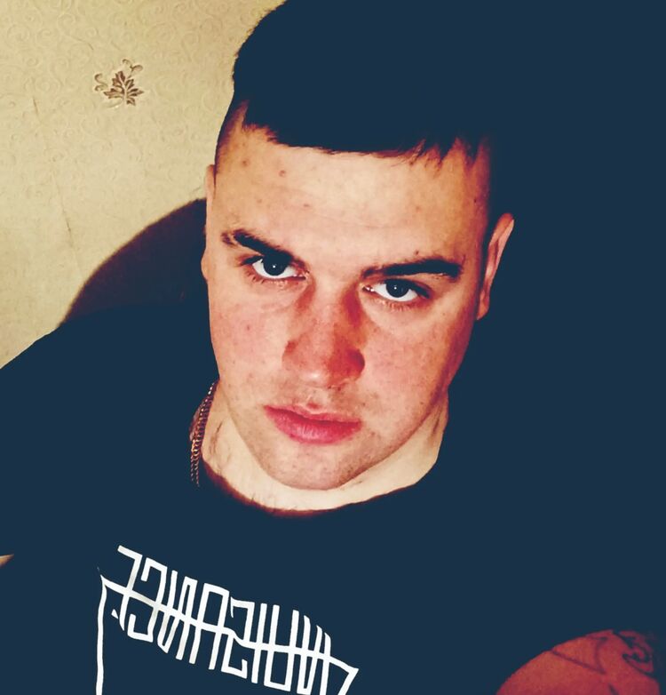  44316770  , 32 ,    