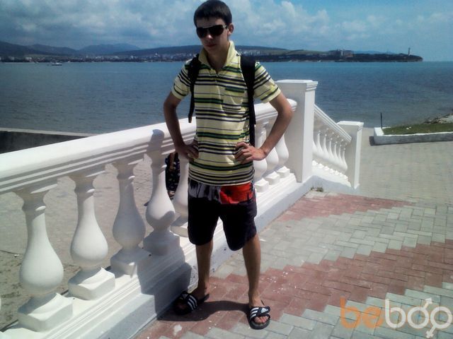  ,   Sasha, 33 ,   