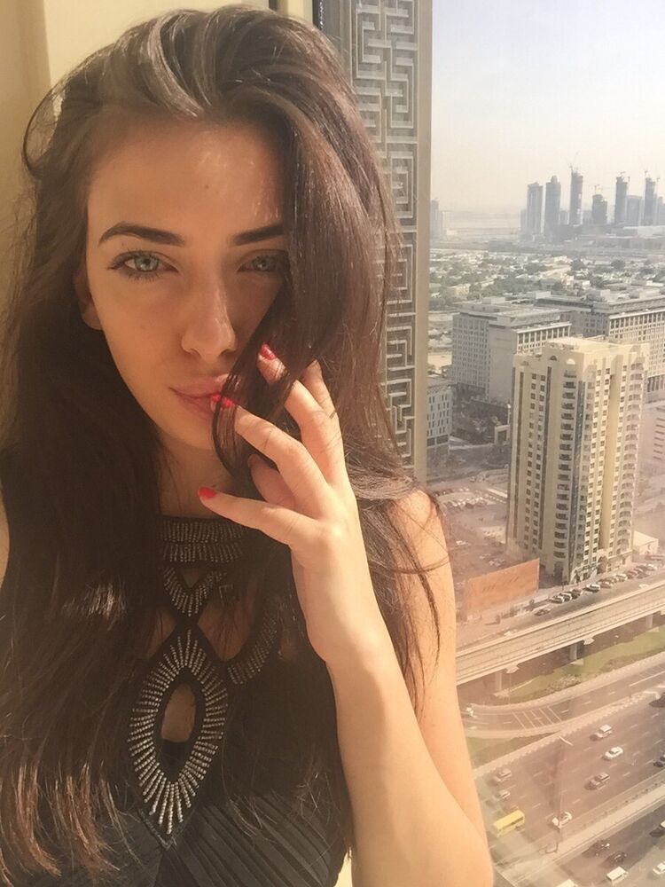  24167610  Nadia, 29 ,    