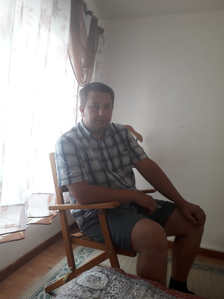  12742480  Andrey, 45 ,     