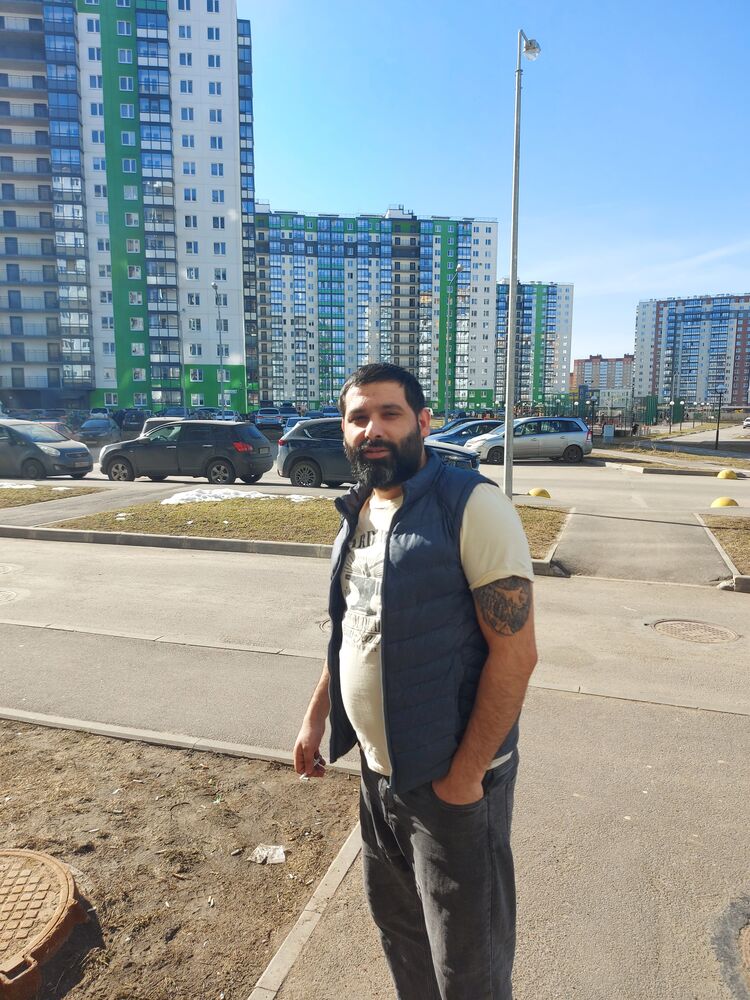  34024580  Emin, 31 ,    -