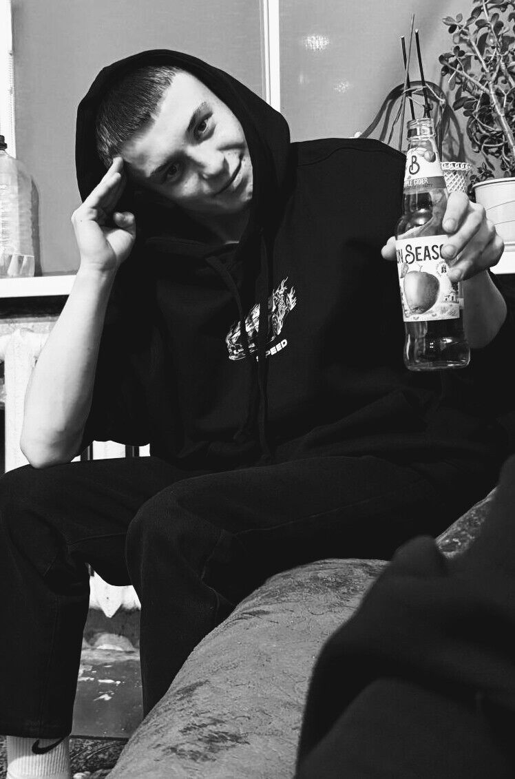 ���� 52204620 ����� �����, 22 ����, ���� ���������� � ����