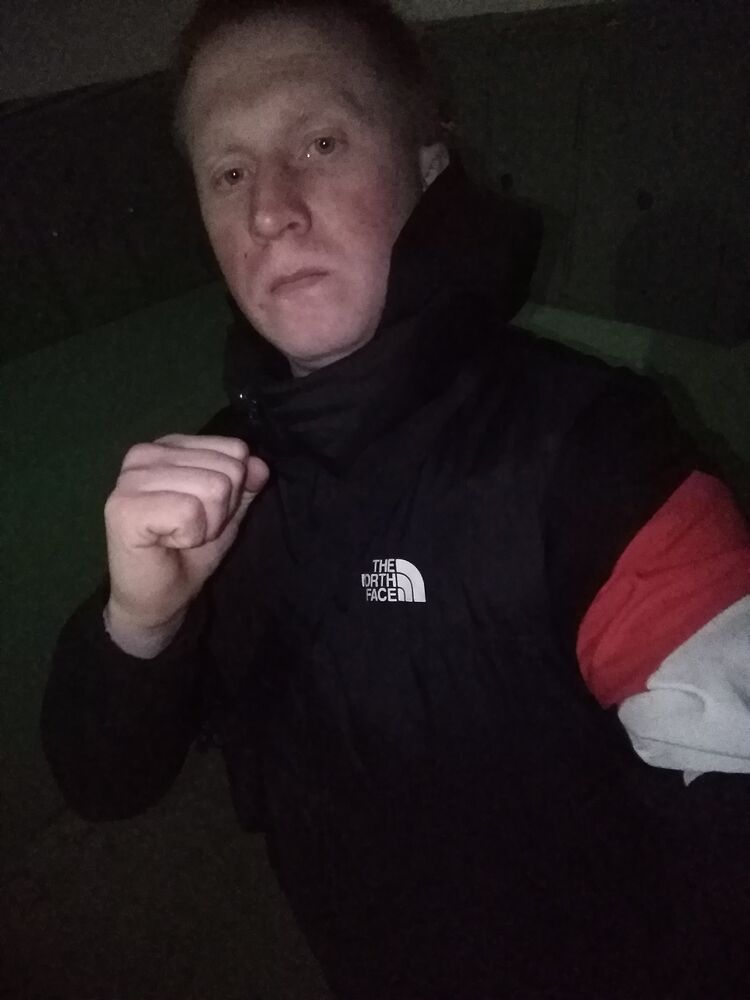  32326640  , 28 ,    