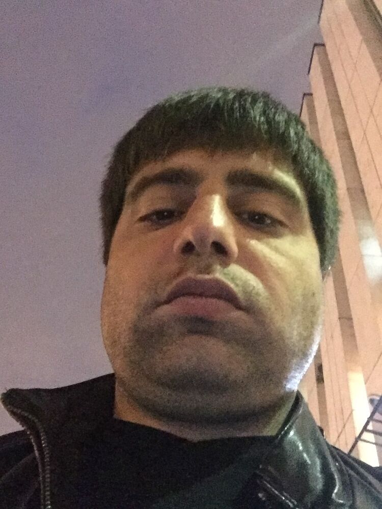  ,   Arman, 34 ,   ,   , c 